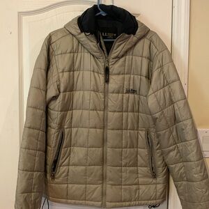 Light puff jacket- Great for all weather